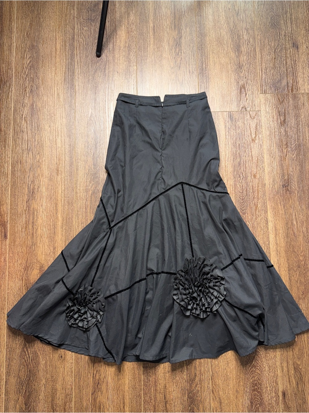 Multi flower Asymmetrical Skirt XS - Picture 8 of 12